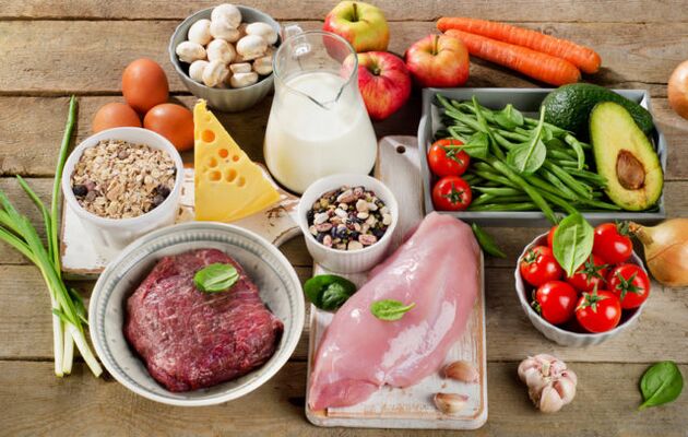Uma dieta balanceada para artrose da articulação do joelho é a base do tratamento da doença